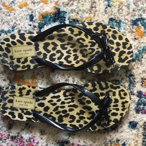 Kate Spade Flip Flops Leopard Print Size 7-8